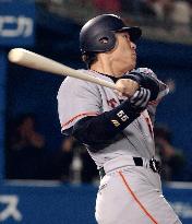 Matsui hits pair of 2-run homers